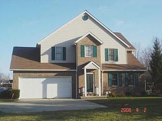 1st image of 4879 Hawthorn Ln #16
