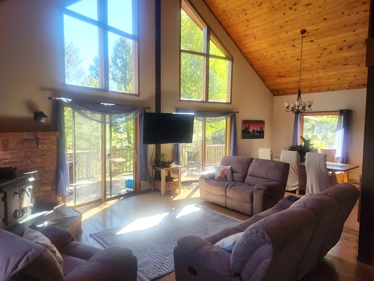 10228 Christopher Dr — Photo 11