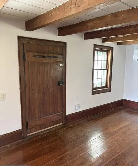 306 Tonys Hollow Ln — Photo 6