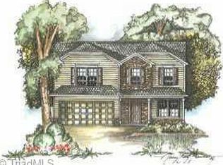 390 Water Lilly Cir, Winston Salem, NC 27107