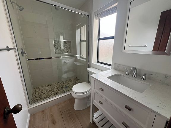 5th image of 6145 Mesita Dr
