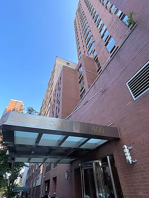 Rented by C Land Realty Co. | media 2