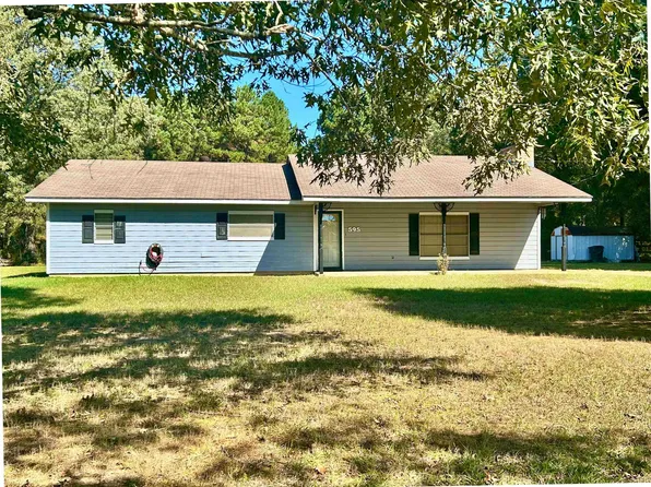 595 Rabbit Creek Dr, Kilgore, TX 75662