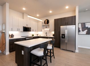 Amara Luxury Apartments, Sacramento, CA 95834