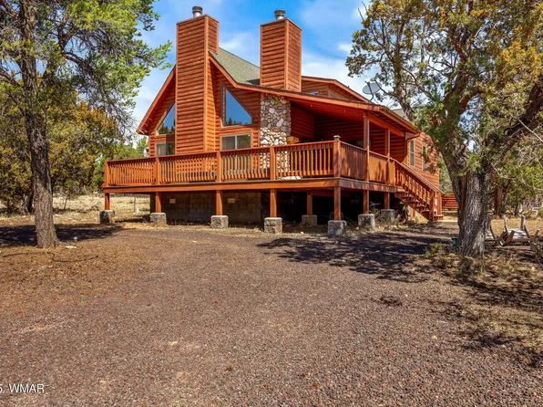 2212 Two Bits St, Overgaard, AZ 85933