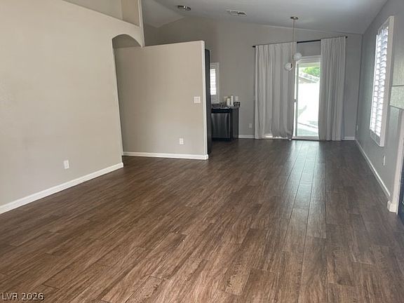 2nd image of 2548 Pine Run Rd