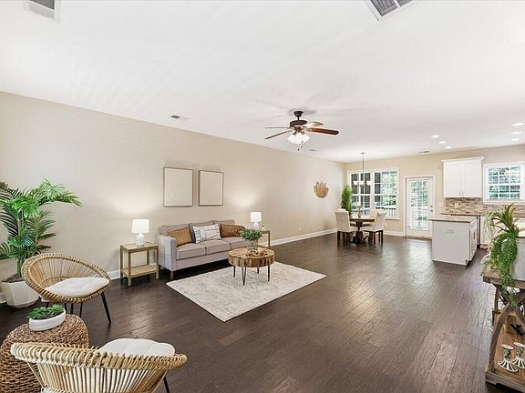 5th image of 3584 Berryhill Rd