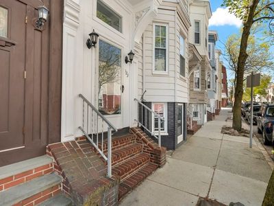 123 H St, South Boston, MA, 02127