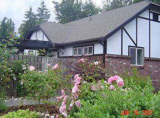 19891 Mosjon Cir NE, Poulsbo, WA 98370