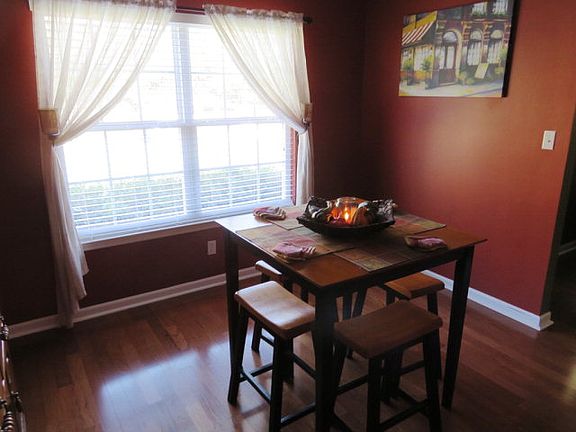 5th image of 6105 Lee Road 390