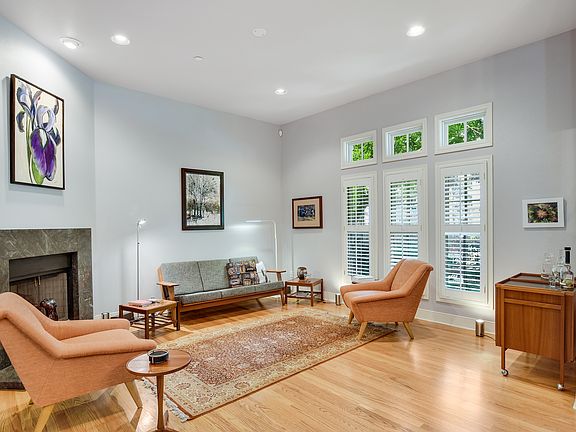 4th image of 100 Castano Ave