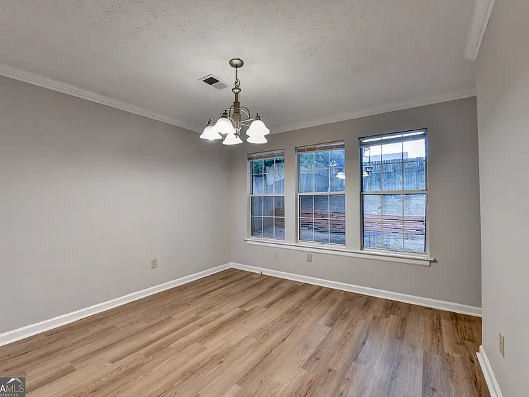 2115 Glynmoore Dr — Photo 26
