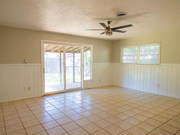 3rd image of 5413 32nd St