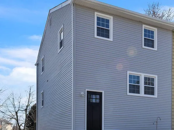 3 Booker Cir, New Castle, DE 19720