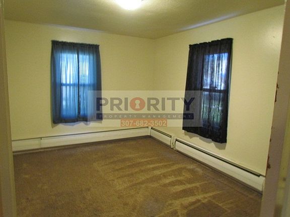 4th image of 107 Ross Ave APT 1