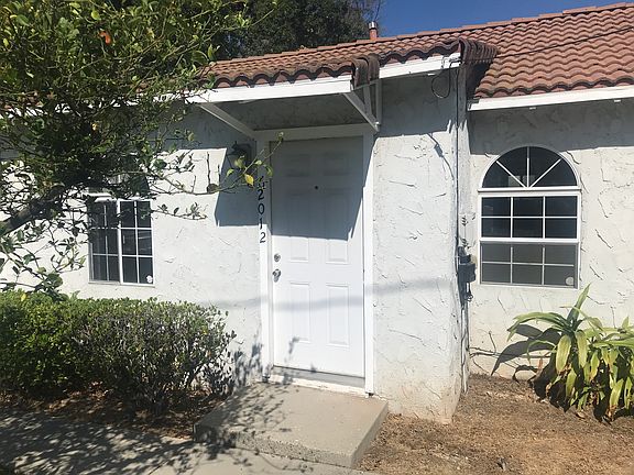 4th image of 626 W Altadena Dr #626