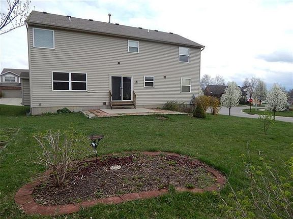 3rd image of 5755 Eagle Creek Ct