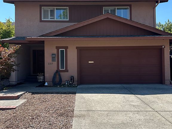 2nd image of 2217 Gladwin Dr