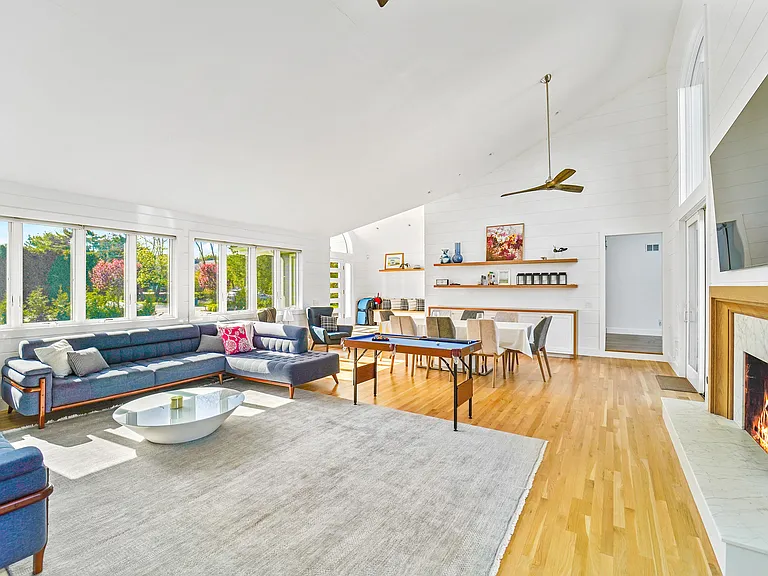 25 Meadow Ln — Photo 11