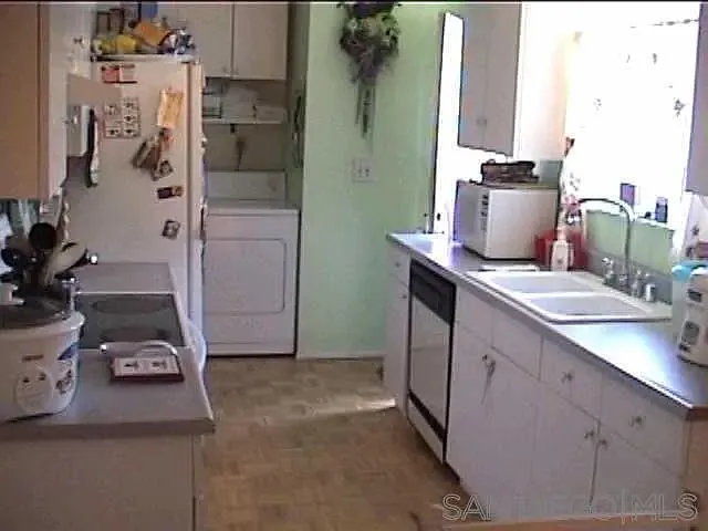 Santana Ranch Estates — Photo 3