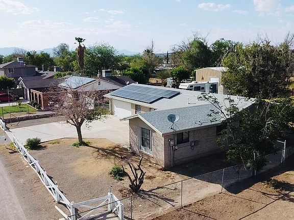5th image of 8429 Lasso Cir