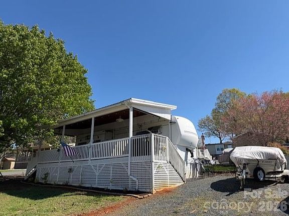 2nd image of 145 Grand View Dr