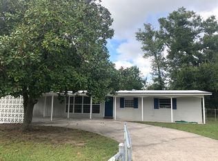 527 Baisden Rd, Jacksonville, FL 32218