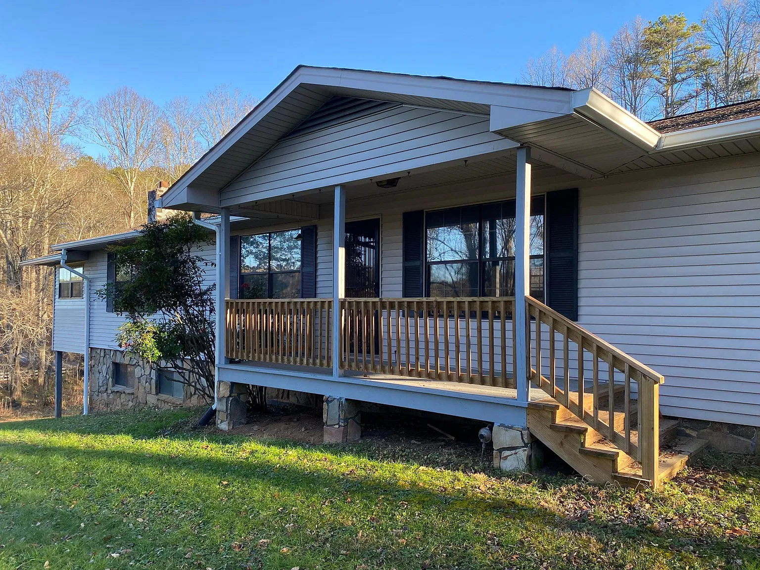134 Old Gum Log Rd — Photo 2