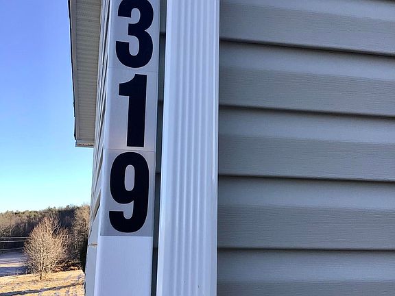 3rd image of 319 Jennings Creek Ln