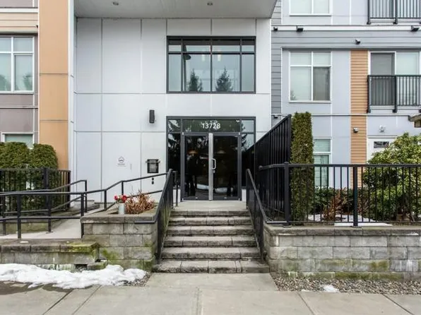 13728 108th Ave #520, Surrey, BC V3T 0G2