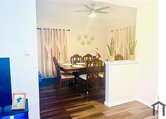 3408 Beech St — Photo 16