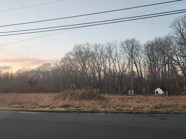 983 Whitehall Rd, Newfield, NJ 08344