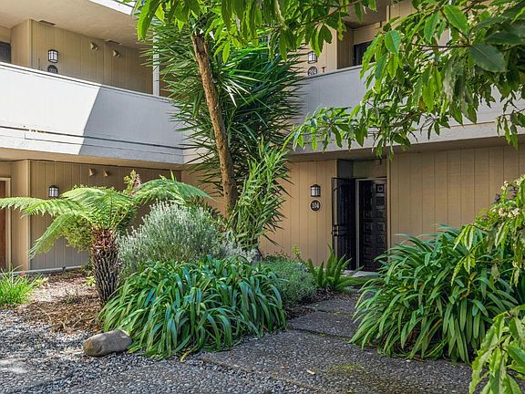 5th image of 1453 Neotomas Avenue #304