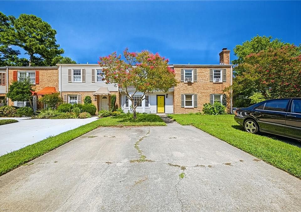 1st image of 1820 Durham W