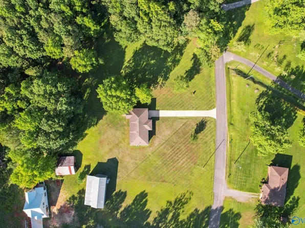 4005 Mobbs School Rd, Union Grove, AL 35175