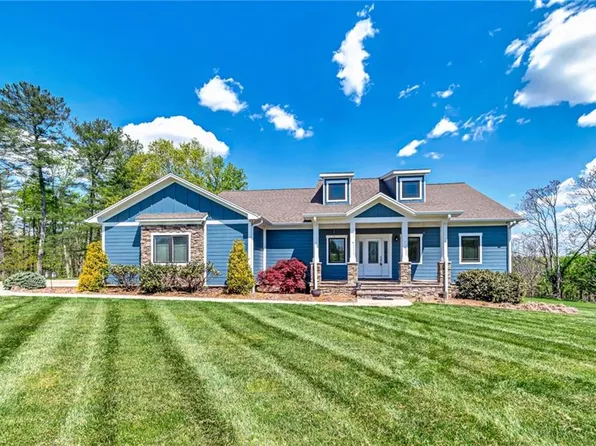 3814 Sparta Rd, North Wilkesboro, NC 28659