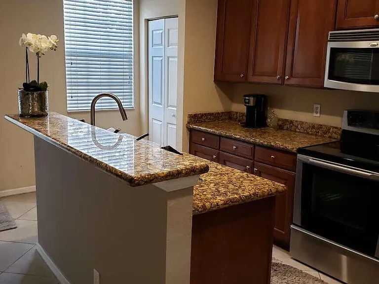 356 W Thatch Palm Cir #106 — Photo 3