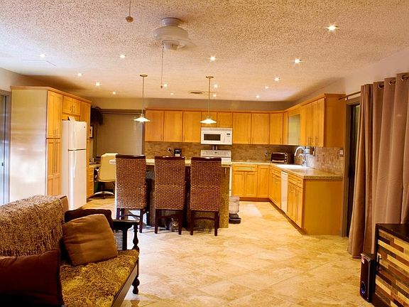 Beautiful Open Kitchen