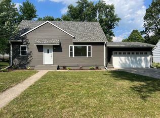 103 S California Ave, Morris, MN 56267