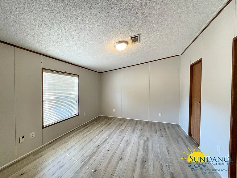 208 Casper Dr #7 — Photo 8