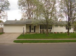 1554 Kensington Pl, Mishawaka, IN 46544