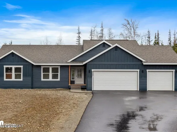 6221 N Snowflower Ln, Palmer, AK 99645
