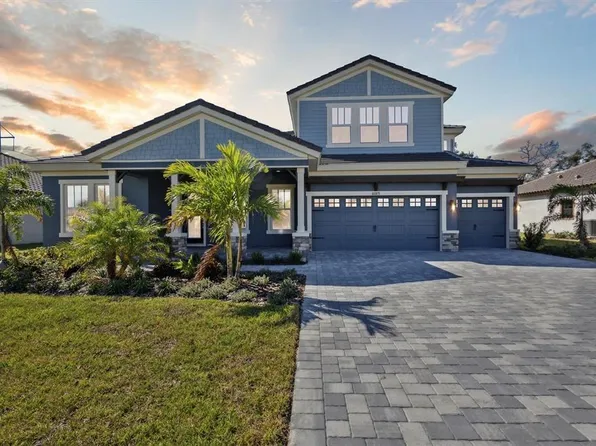 10150 Meadowrun Dr, Lithia, FL 33547