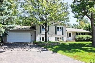 1st image of 870 Westview Dr