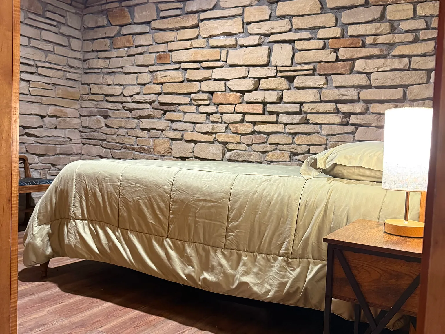 3 bed, $2,300 — Photo 3