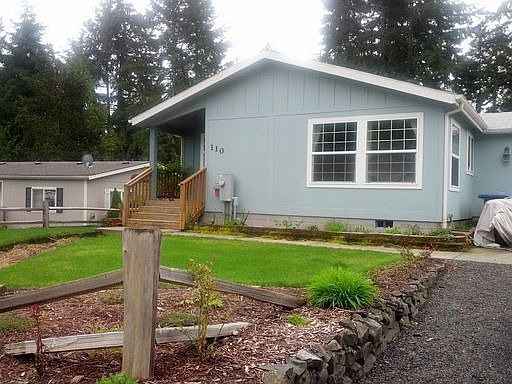 2nd image of 110 E Sea Vista Ln