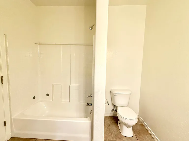 8195 E Ashley Dr — Photo 13
