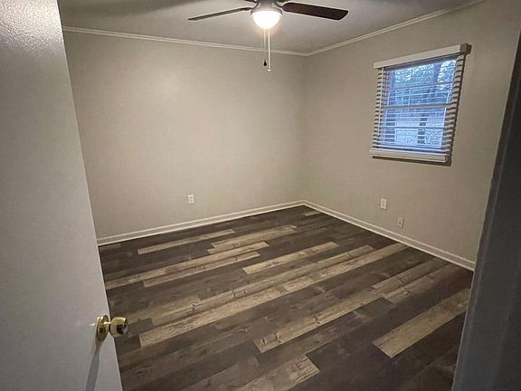 3rd image of 406-408 N Rogers St #408-A