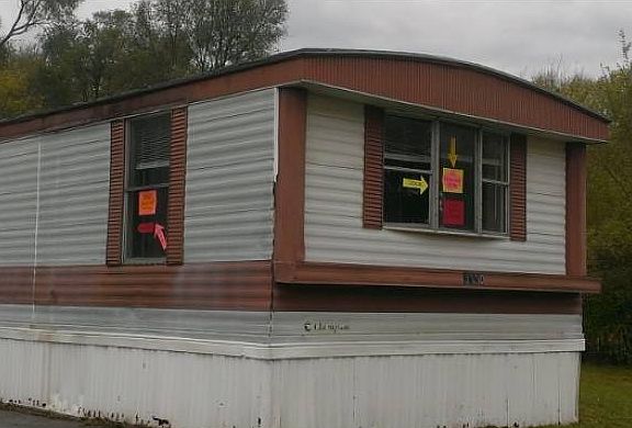 5th image of 2720 Groveland St