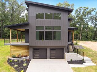 5 Chichester Cir, Bella Vista, AR 72714